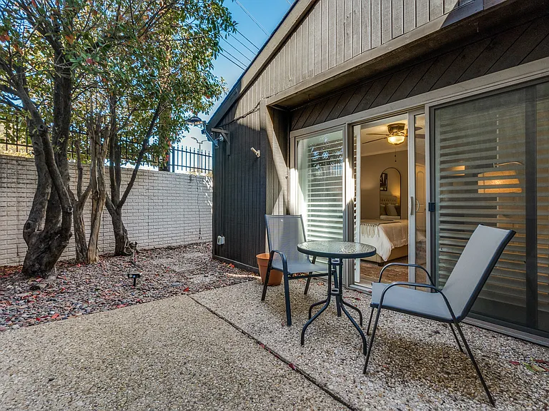 9602 Baseline Dr — Photo 21