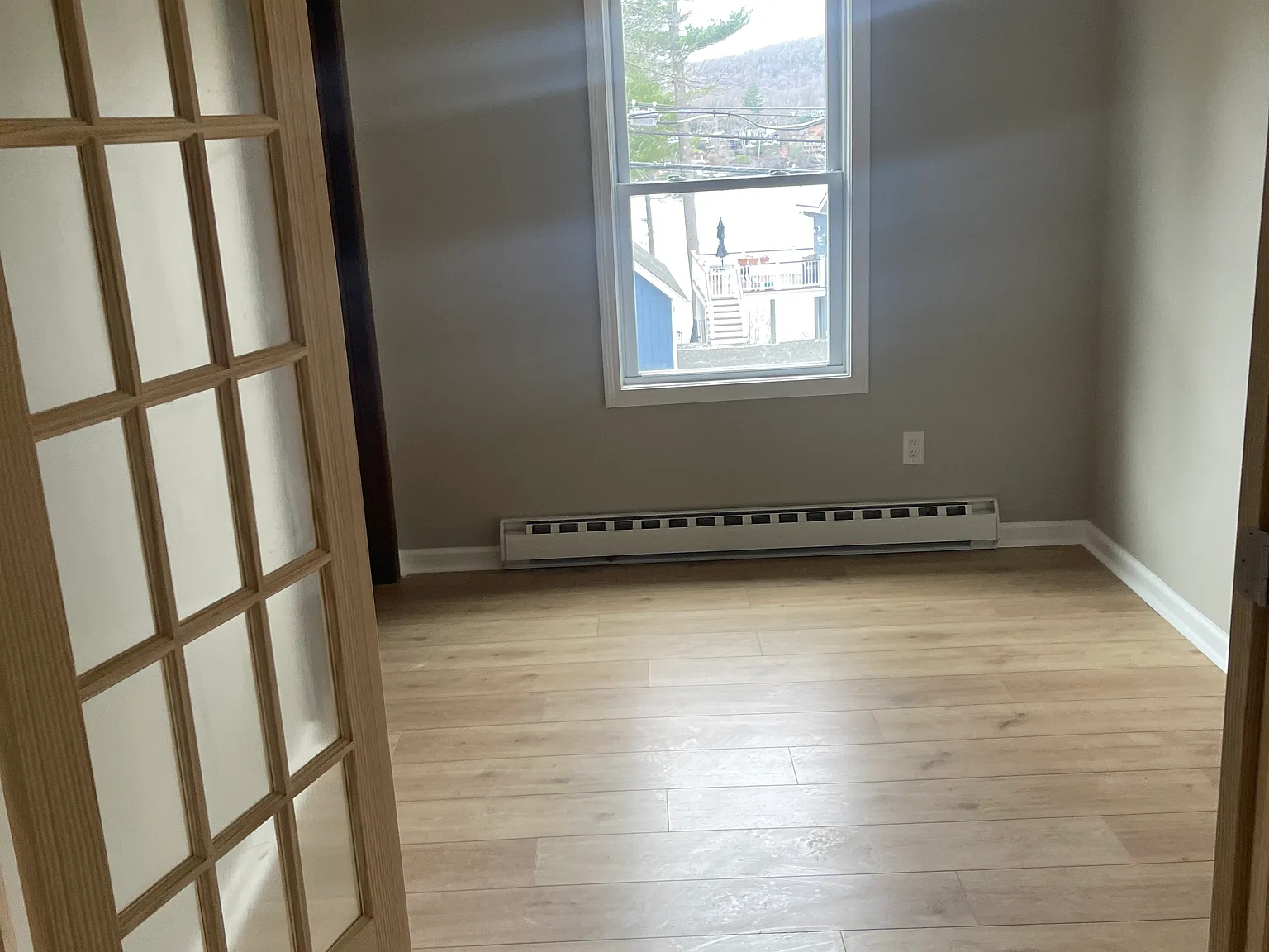 4 bed, 2230 sqft, $2,950 — Photo 2