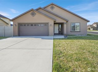 706 7th Avenue NE, Ephrata, WA