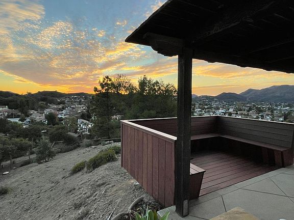 5th image of 2735 Kelly Knoll Ln