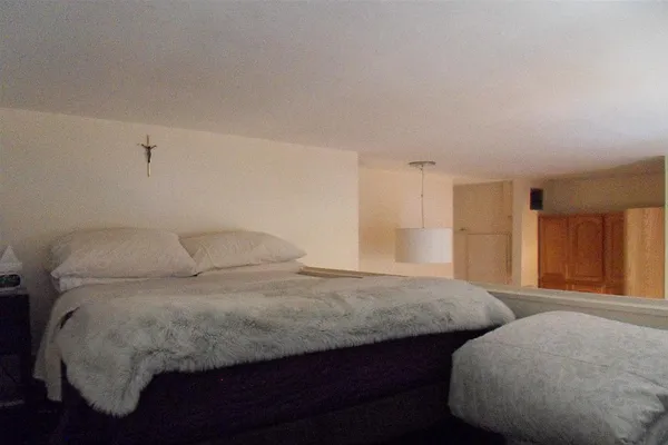 Rented by Corcoran | media 19