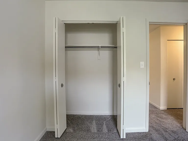 Mountain View Village — Photo 13