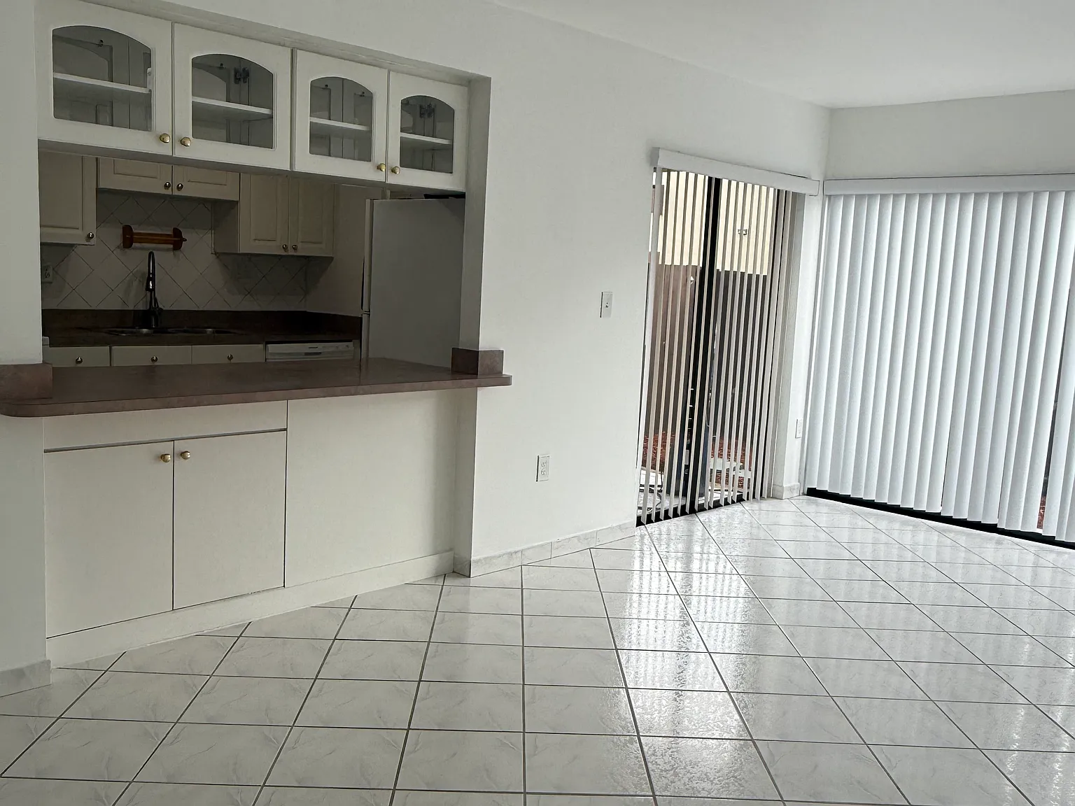 1 bed, 675 sqft, $1,600 — Photo 4