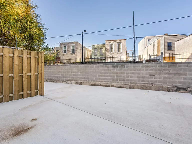 1420 Point Breeze Avenue — Photo 27