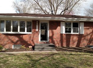 2700 Austin Dr, Lincoln, NE 68506