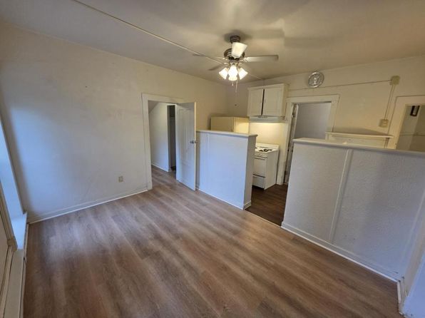 114 S Black River St #25