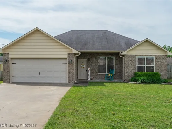 1110 Chickasaw St, Spiro, OK 74959