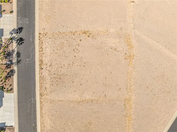 2701 Promontory Dr, Bullhead City, AZ 86429