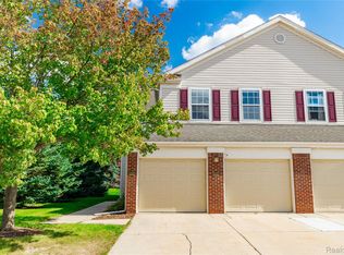307 Victoria Dr, Dexter, MI 48130