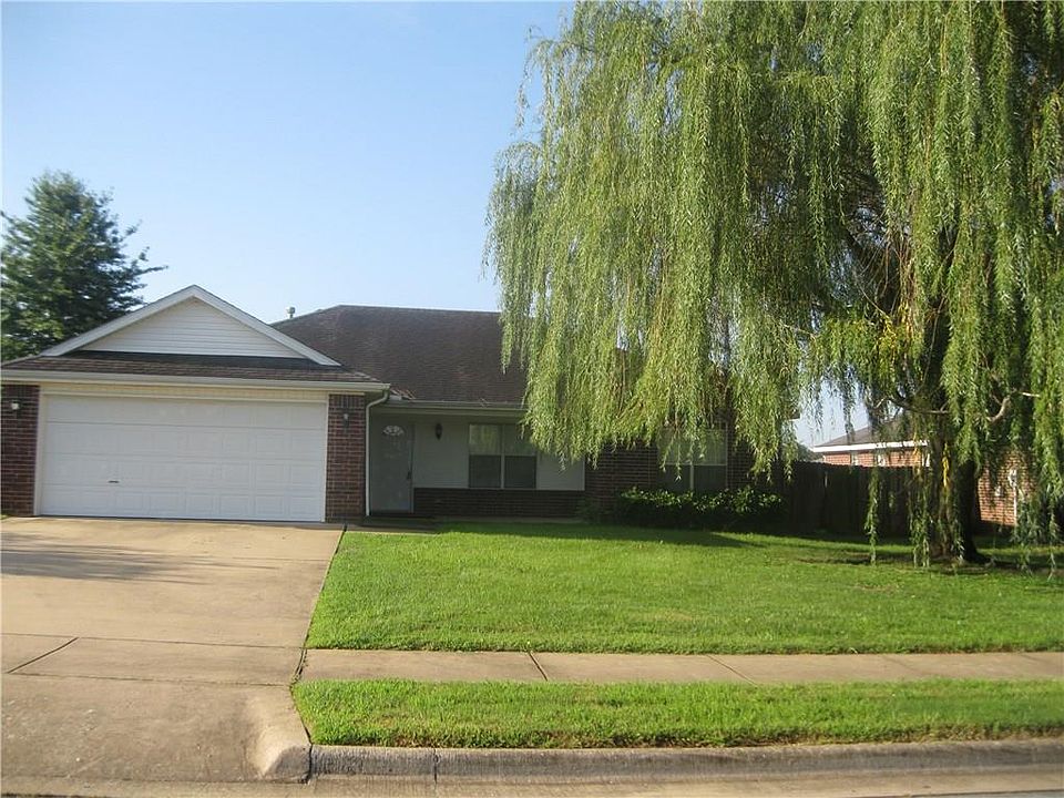 1st image of 2311 SW 17th St