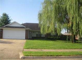 2311 SW 17th St, Bentonville, AR 72712