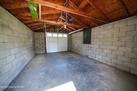 515 Atwood St — Photo 3