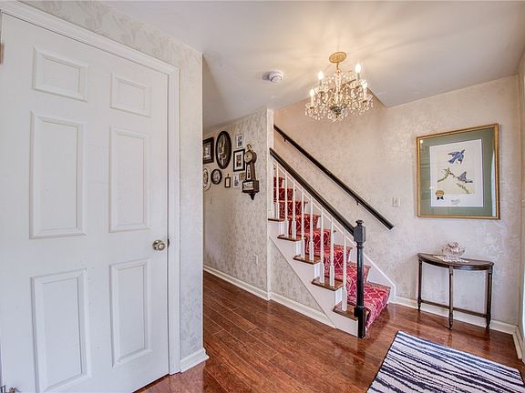 3rd image of 3389 Cochise Dr
