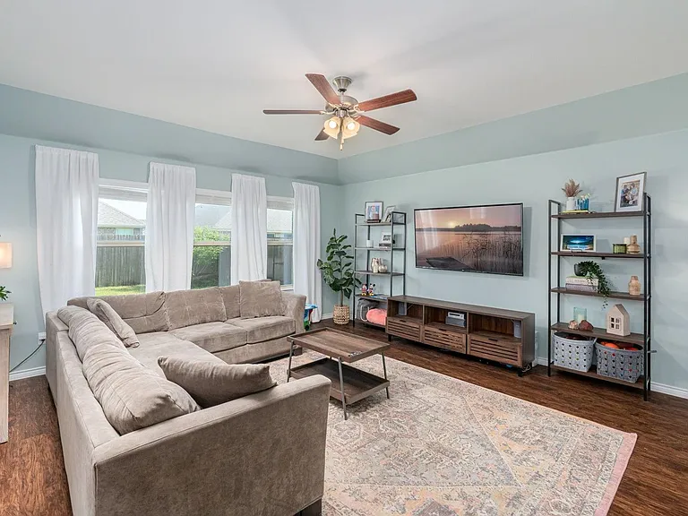 3136 Overlook Dr — Photo 10