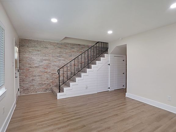 5th image of 1744 Cambridge Ave APT 3