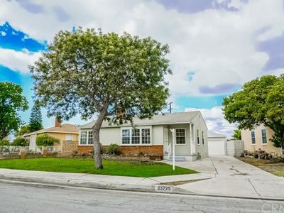 23725 Gulf Ave, Carson, CA, 90745