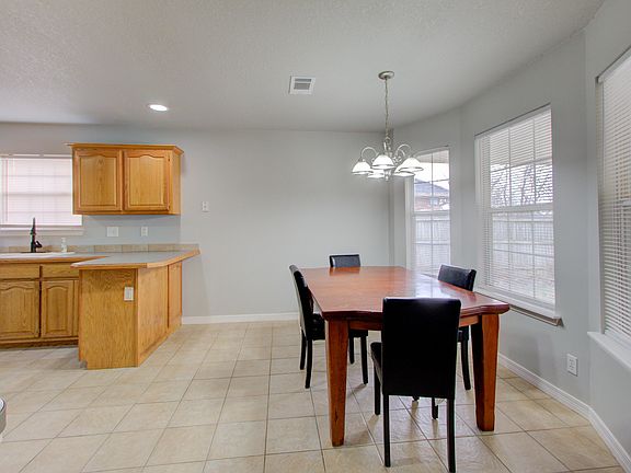 5th image of 11848 N 107th East Ave