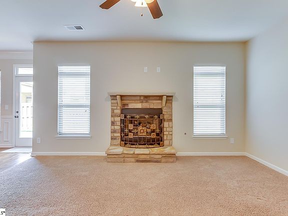 3rd image of 311 Cameron Creek Ln