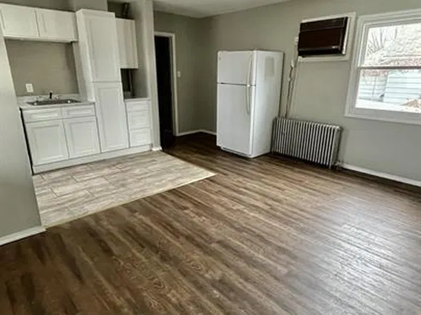 109 Smith St Floor 1, Pittston, PA 18641