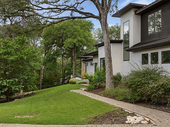 2nd image of 5103 Rollingwood Dr
