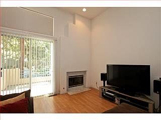 5th image of 430 Galleria Dr APT 9