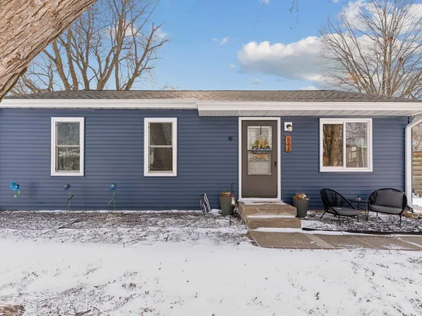 541 Jones Rd, Evansdale, IA 50707