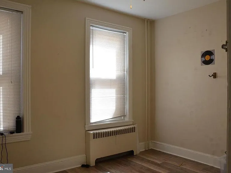 208 W Gay St #2 — Photo 9