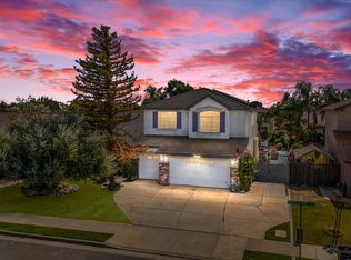 12705 Knights Bridge Pl, Bakersfield, CA