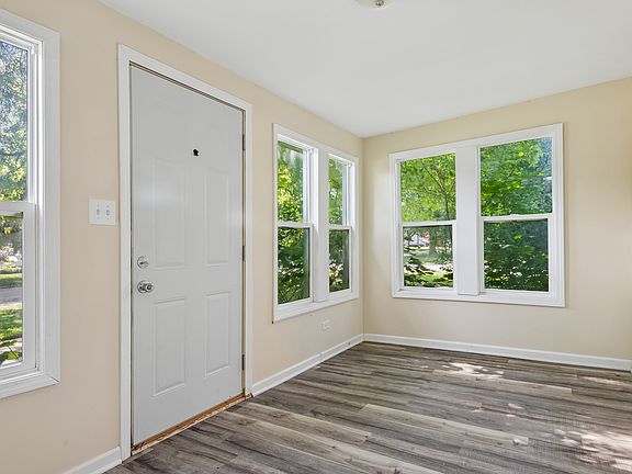 3rd image of 600 3rd St