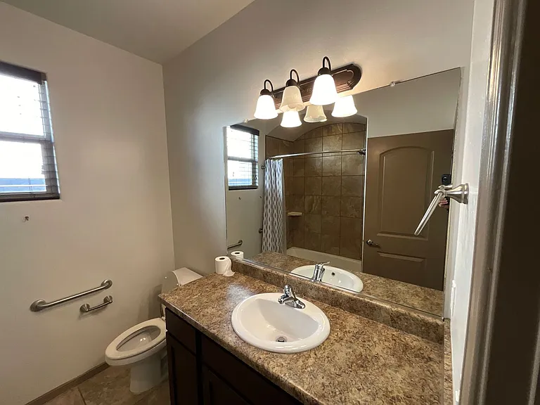3621 Santa Sabina Ave — Photo 4