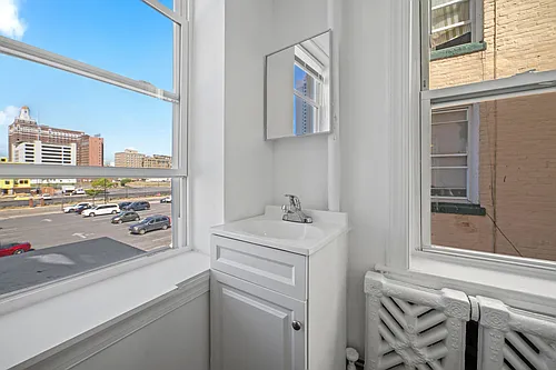 Floor plan Larger Studio Shared Bath - 133-135