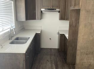 1406 W 227th St #6, Torrance, CA 90501