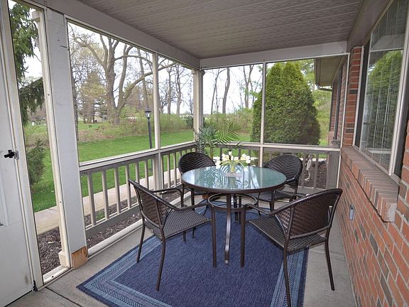 5th image of 3954 Wiston Dr
