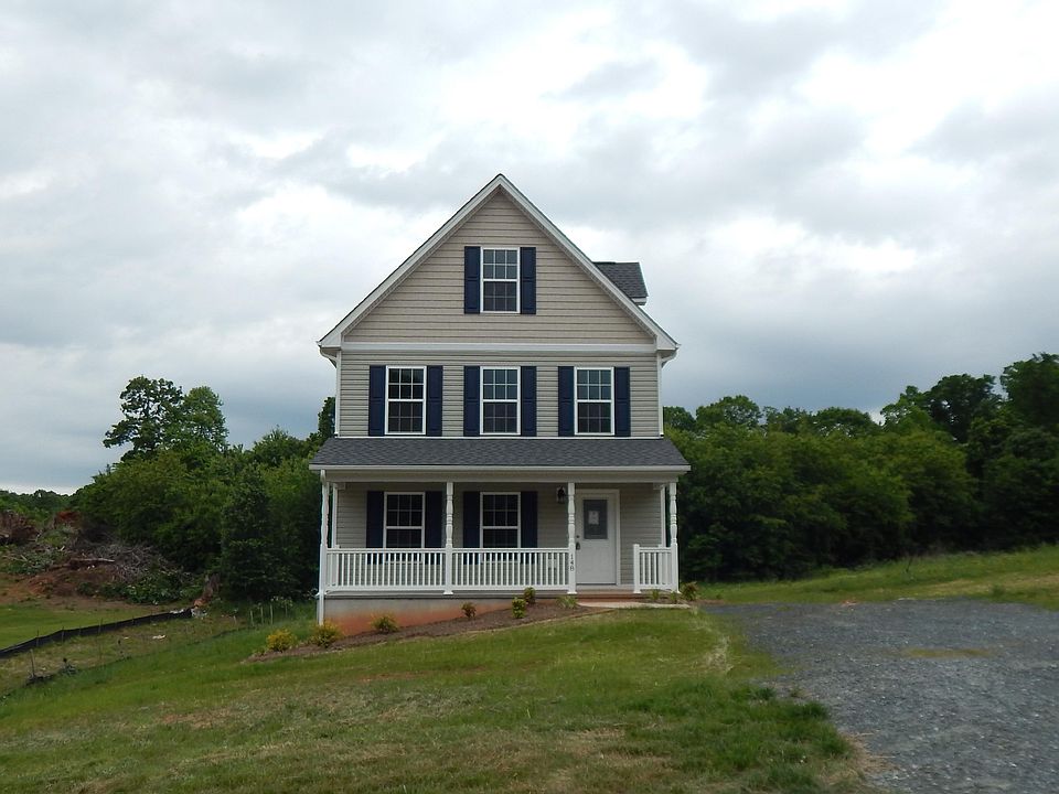 1st image of 148 Stratford Pl