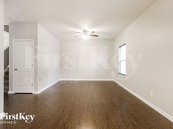 4th image of 2715 Applecard Dr