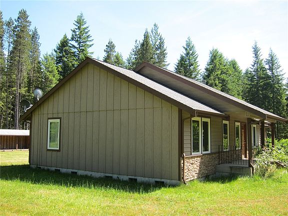 5th image of 1301 NE Toonerville Dr