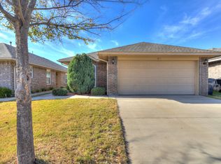 1101 Denmark St, Yukon, OK 73099