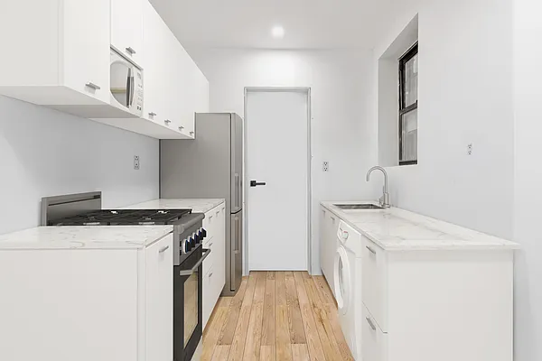 Rented by Compass | media 23