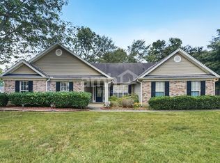 1632 Mission Park Dr, Loganville, GA 30052