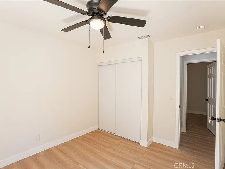 2452 E Brenda St — Photo 26
