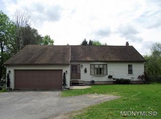 8532 Clark Mills Rd, Whitesboro, NY 13492