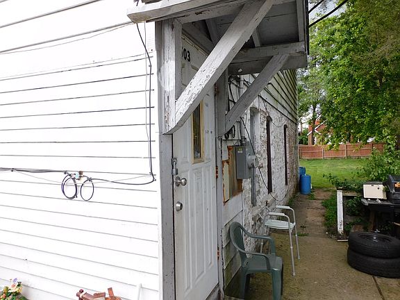 3rd image of 1501 Kenilworth Ave