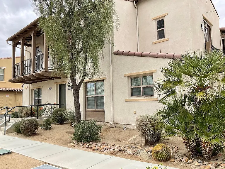 194 Paseo Bravo #194 — Photo 1
