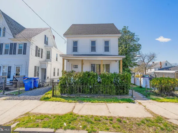 513 E Mulberry St, Millville, NJ 08332