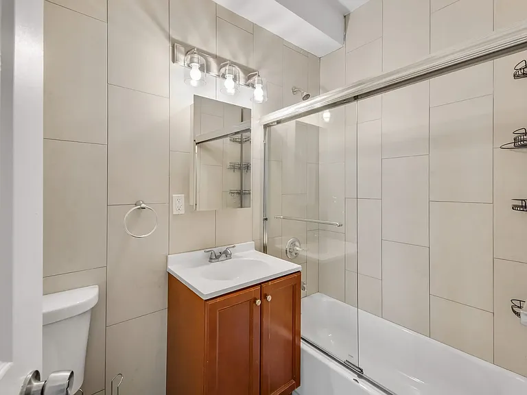 301 E 104th St #1 — Photo 8