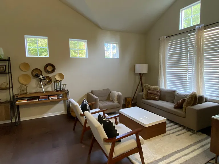 Formal living area