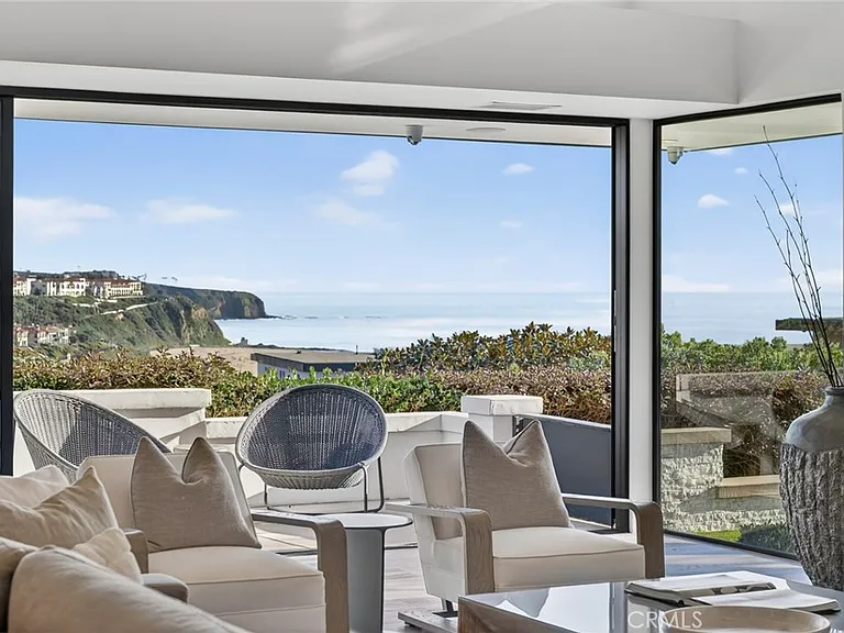 17 Monarch Bay Dr — Photo 1