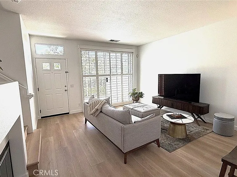 8382 E Truckee Way — Photo 2