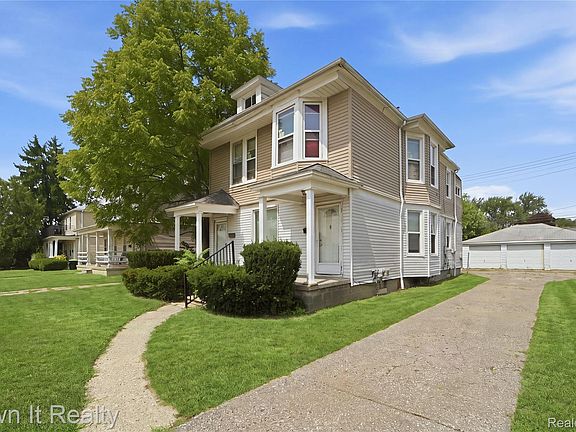 2nd image of 14761 Stephens Dr