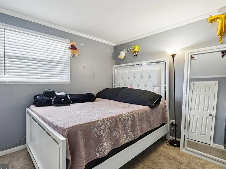 Macnamara Dr — Photo 6